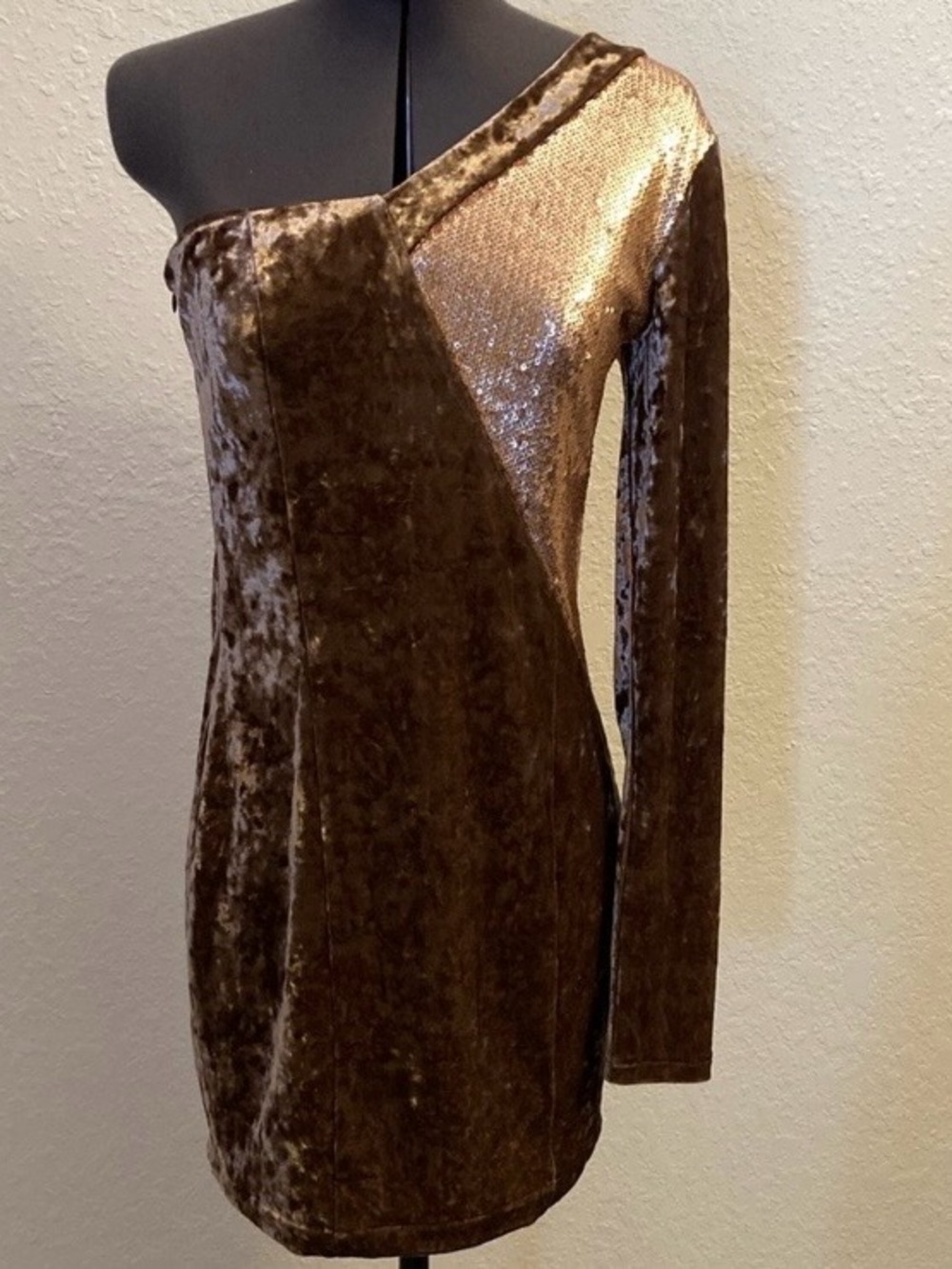 Dance & Marvel One-Shoulder Brown/Tan Velvet Sequin Dress. S